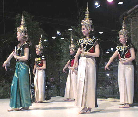 aImage15.jpg (41140 octets)